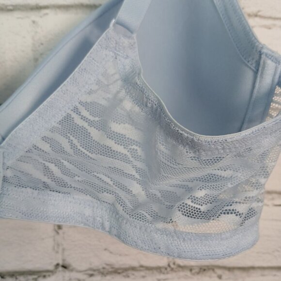 WOMENS HALSTON LIGHT BLUE UNDERWIRE BRA SIZE 36C, LIKE NEW CONDITION - Picture 9 of 11